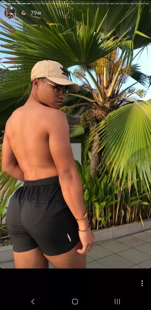 Who his this guy 😍 ?? posted by anonymous754584