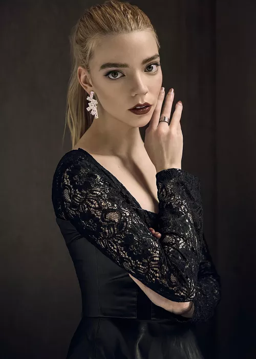 Who I consider the standard of beauty, Anya Taylor Joy by ironanime3