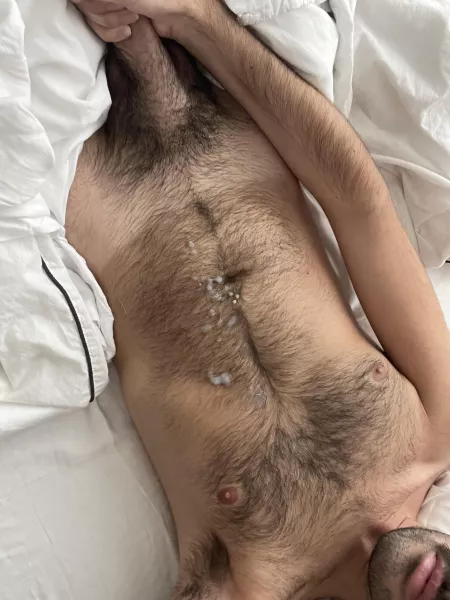 Who is covering me in their load? by curious2seeu