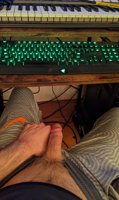 Who is going to come get me hard? by Kissmystache1