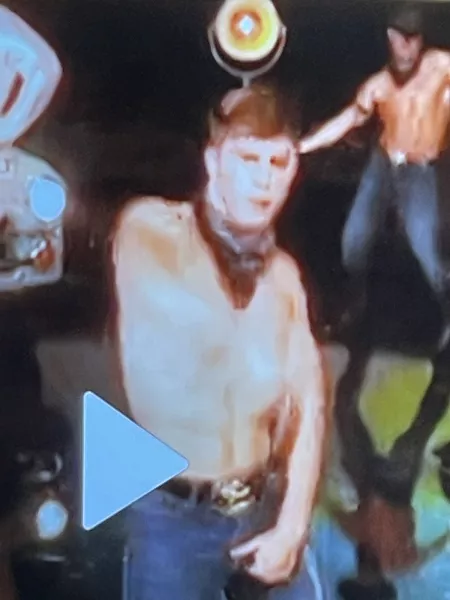 Who is this AS6 Finale dancer? I couldn’t get a good shot. They’re all hot, but he’s making me 🥵 by Feliz_Flazeda