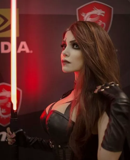 Who is this cosplayer? by ribbitskinreddit