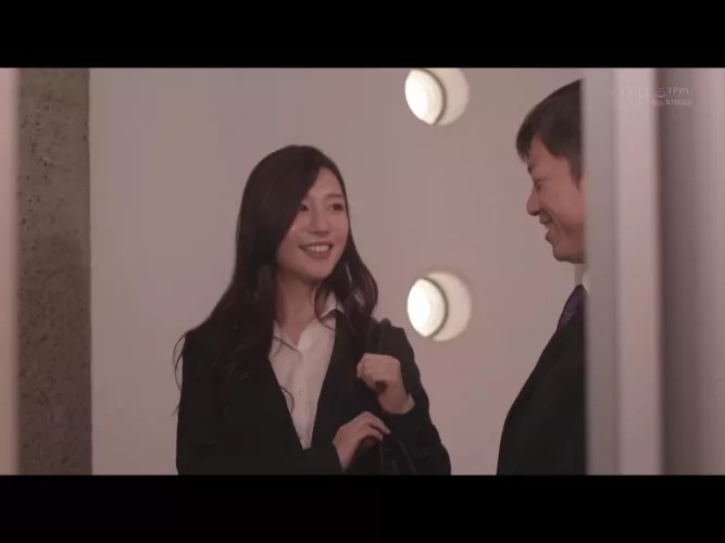 Who is this girl? by SHADOWDRAGONMASTER