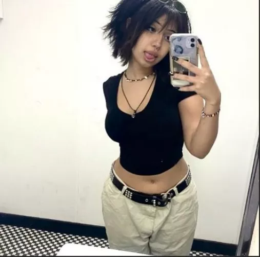 Who is this? by bobbanuggets