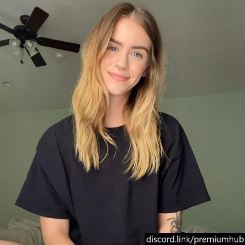 Who is this y’all?? by FendiFreak