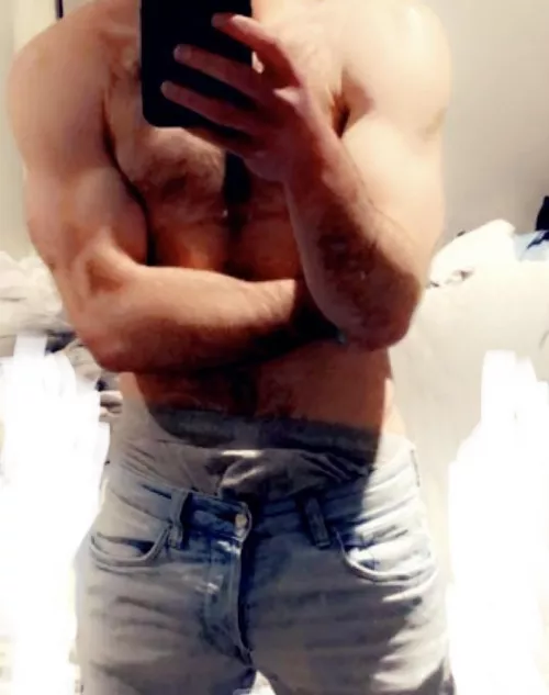 Who is up? 😈💪🏻 by bmode01