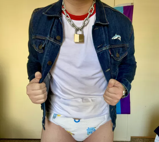 Who is willing to watch over this bad boy of a sub? by college_bedwetter