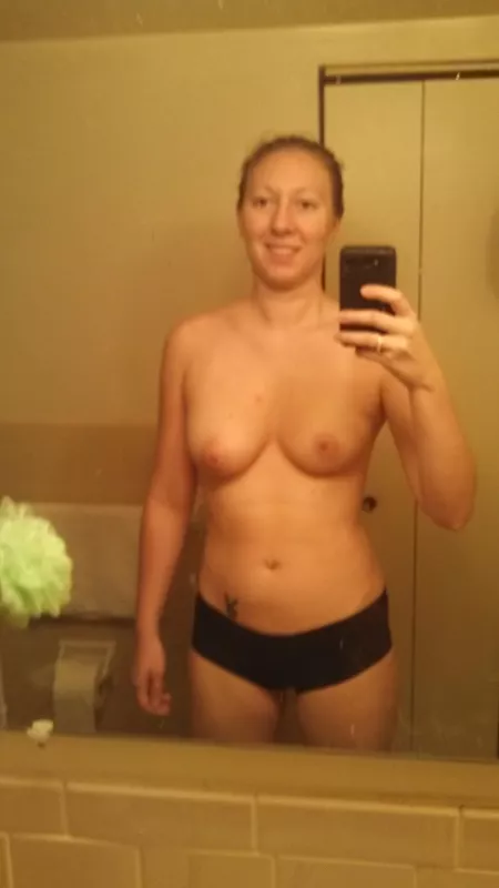 Who knows her name? Message me! by robruns999