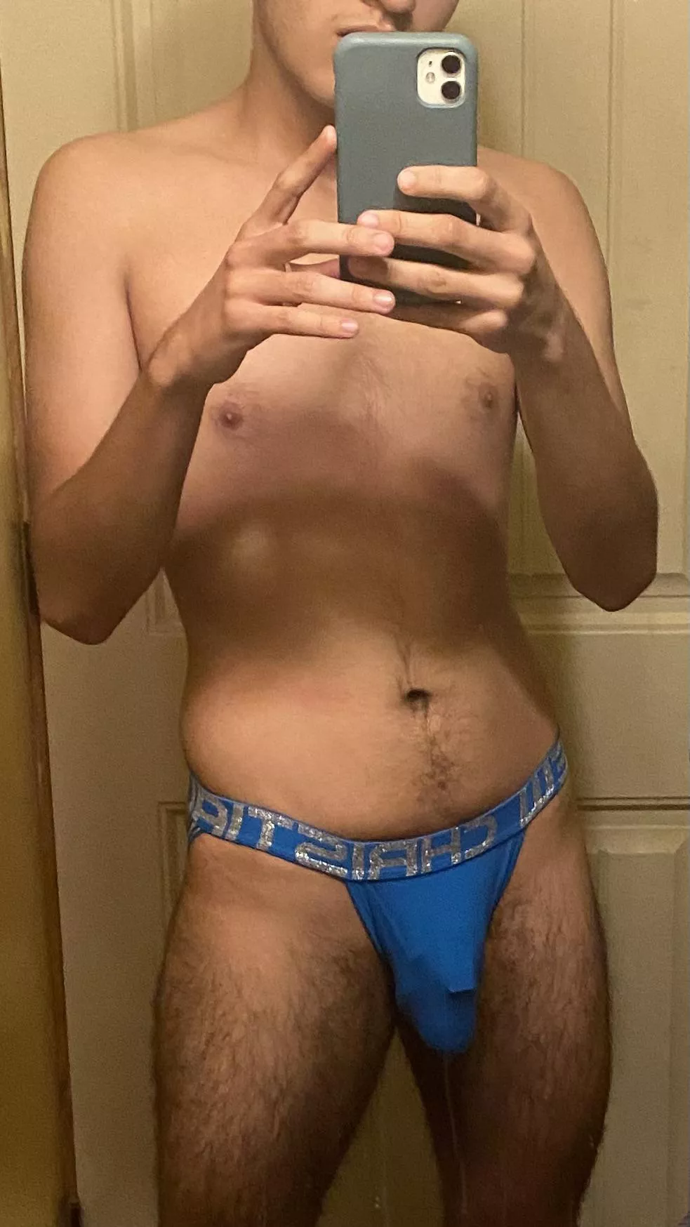 Who likes? 🥰 posted by Hyphen1-2