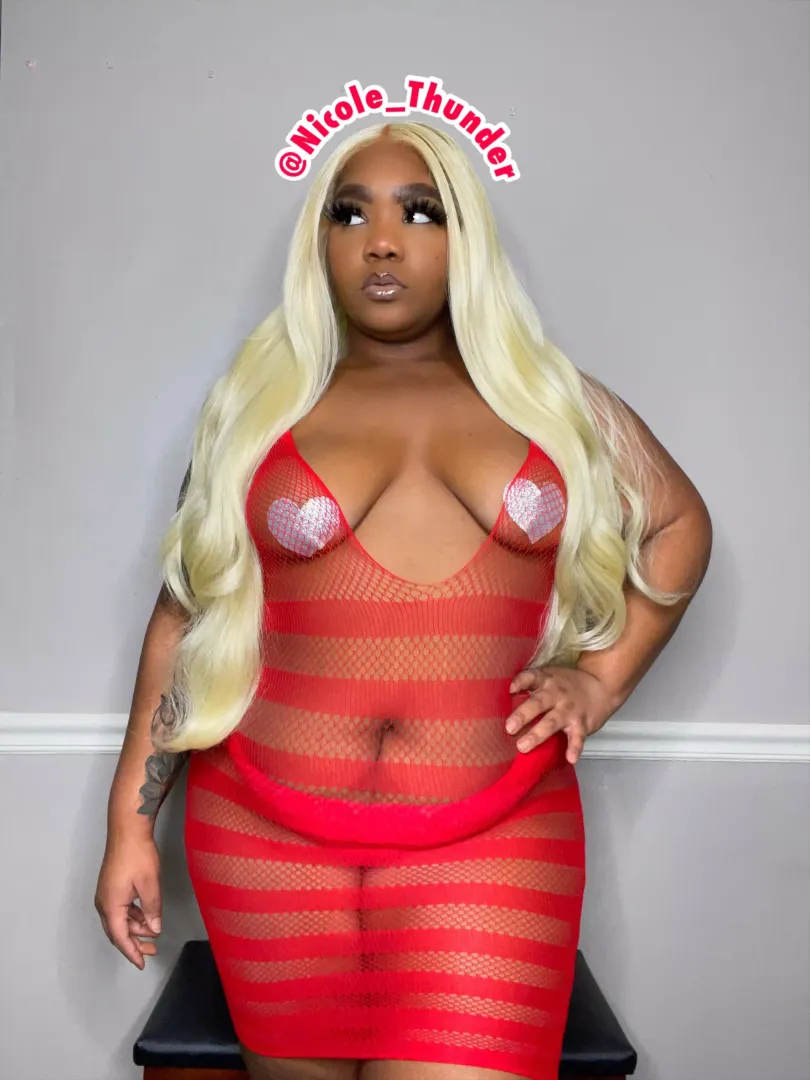 Who likes BBWs ? posted by Nicole_Thunder