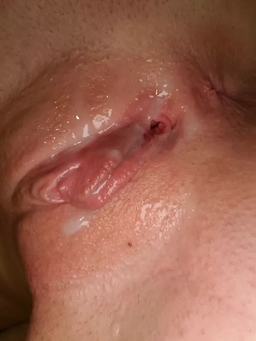 Who likes glazed pussy?💦💦 Make my cum covered pussy famous and I'll send the full video😈💦💦 by ScarlettShadowz