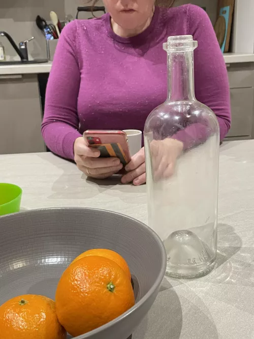 who likes my moms big tits ? by TopicAny5340