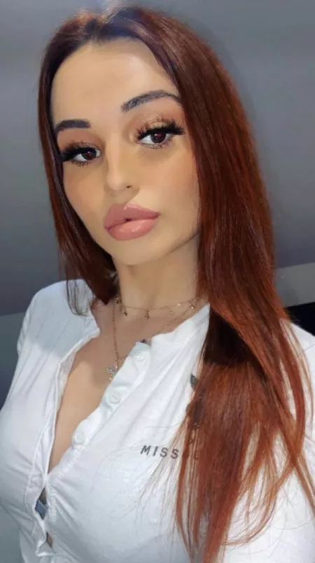 Who owns you? by OliviaPerezz