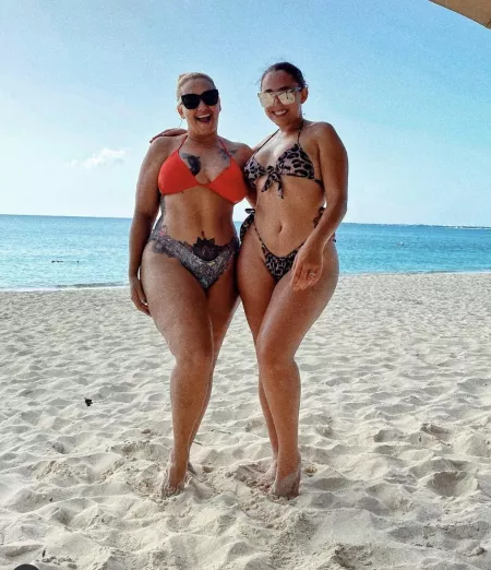 Who seems more about it by Winallthetimelol