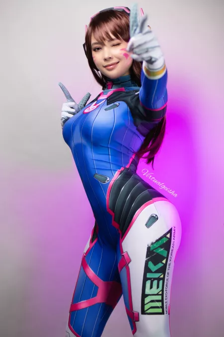 Who should I cosplay next from Overwatch? by virtualgeisha