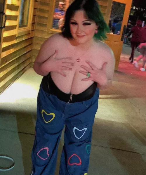 Who still needs a valentine? 😘 by Mommy_Shelby