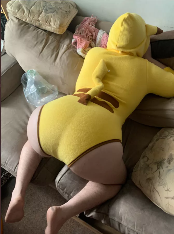 Who thinks Pikachu has a cute butt? <3 posted by scoobsboob
