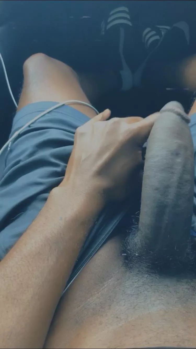 Who up and want to play 👀👀👀🍆🧱 posted by BigDickVerseMia-Atl