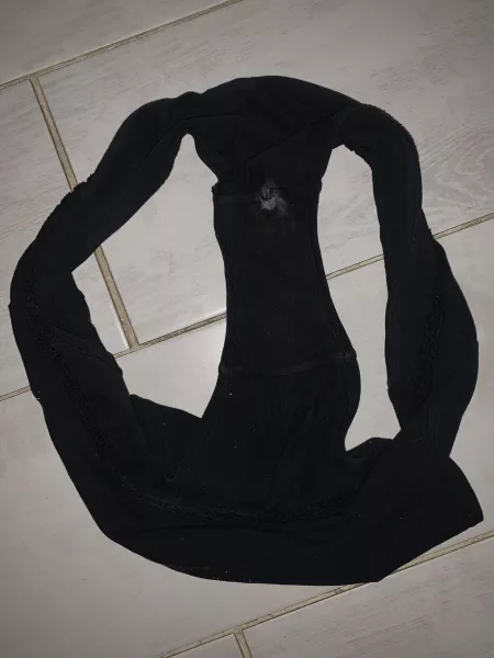 Who wanna cum on preggy panties? by ssuperrmannn