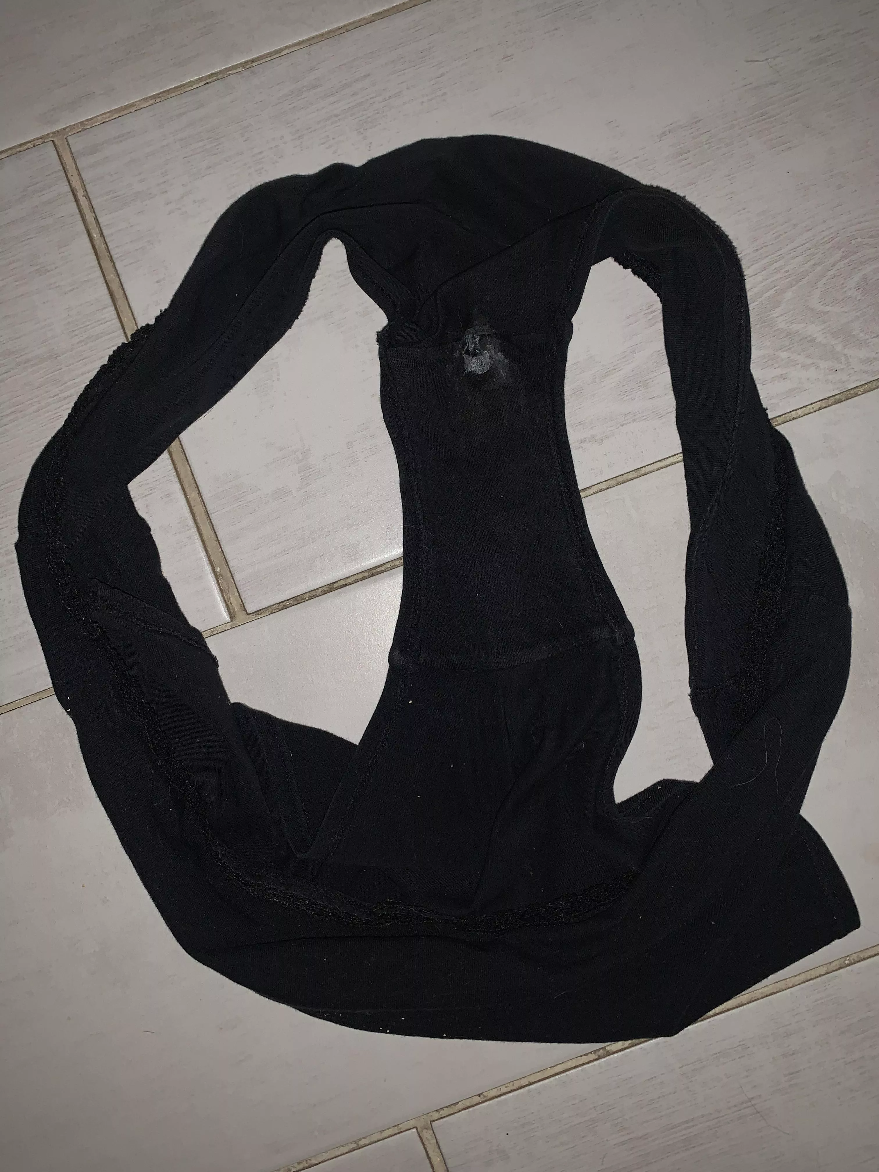 Who wanna cum on preggy panties? posted by ssuperrmannn