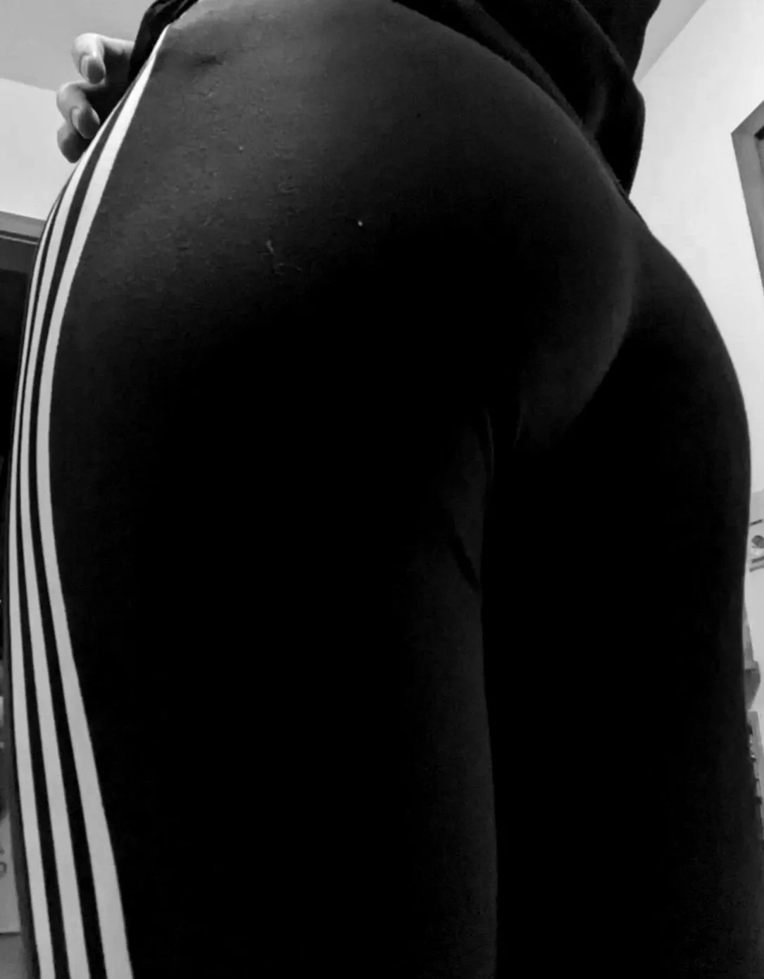 Who wants a bite 🎂 posted by hellotiffanyy