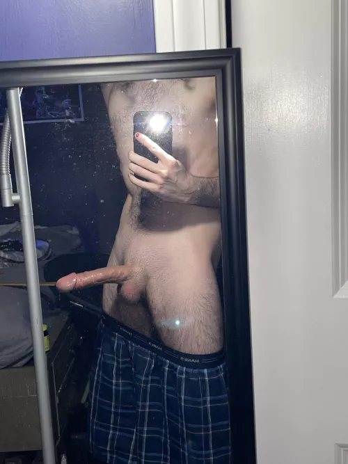 who wants a hit? by ripetomato83