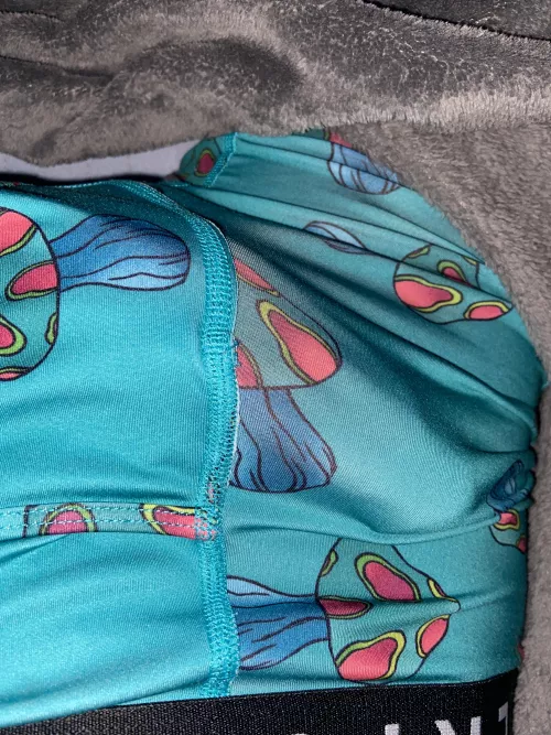 who wants a sub by Double_Ad5809