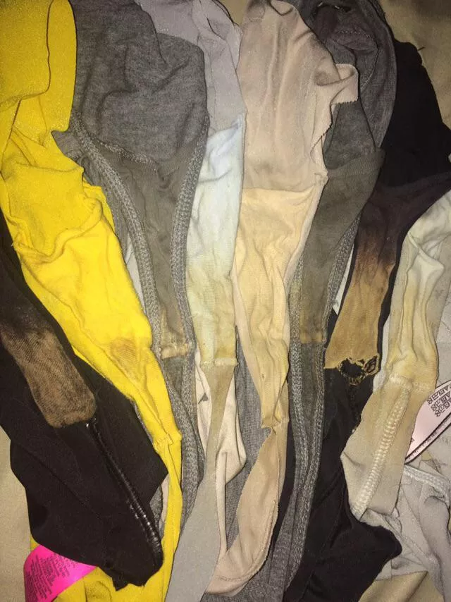 Who wants me to pre cum on my 19 sisters dirty panties posted by jacobsosa08