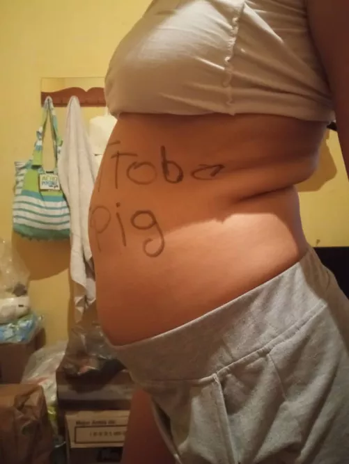 Who wants to be my feeder? 😋😋 I need to eat a lot🍕🍕😋 by Ok-Butterscotch-9629