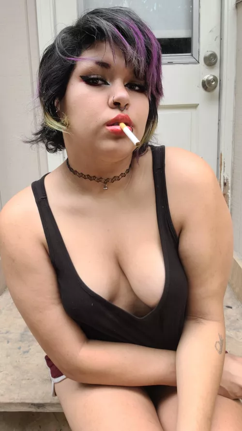 Who wants to be my next ashtray? by StrayThembo