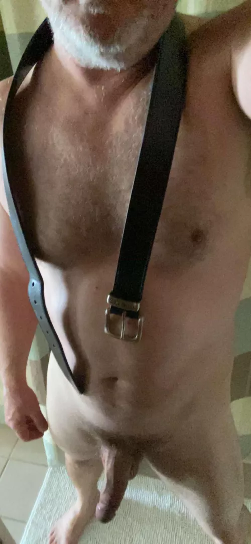 Who wants to be spanked?😈 by freakycoupl3