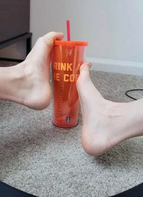 Who wants to bring Mommy some coffee today? by chiiwawafeetxx