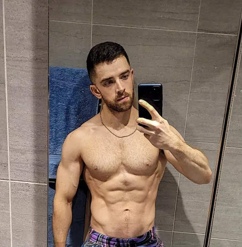 Who wants to come for a swim? by Macsenx