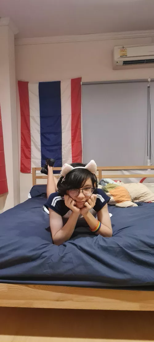 Who wants to cuddle by Pasta1576