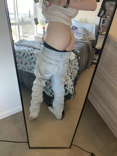 Who wants to fill me up? by mister-e-twink