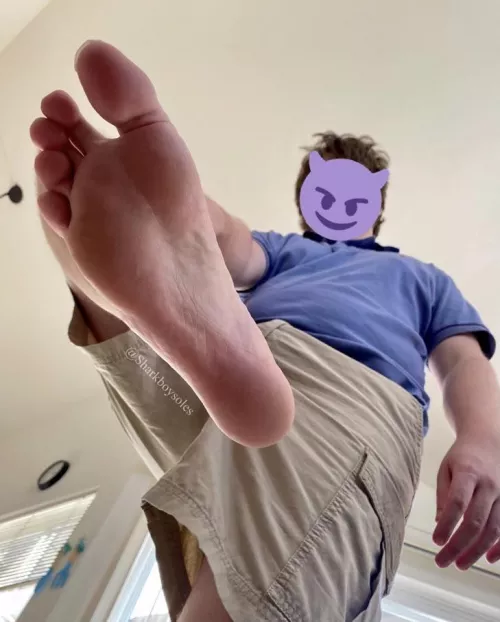 Who wants to get crushed? by PKSMOL