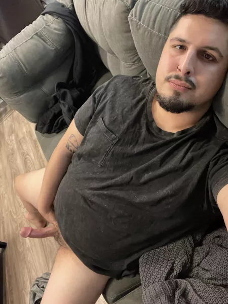 Who wants to get on their knees and suck me while I work? by italianb33f