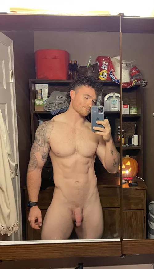 Who wants to help me relax after a long day of work? by Secret_Reign