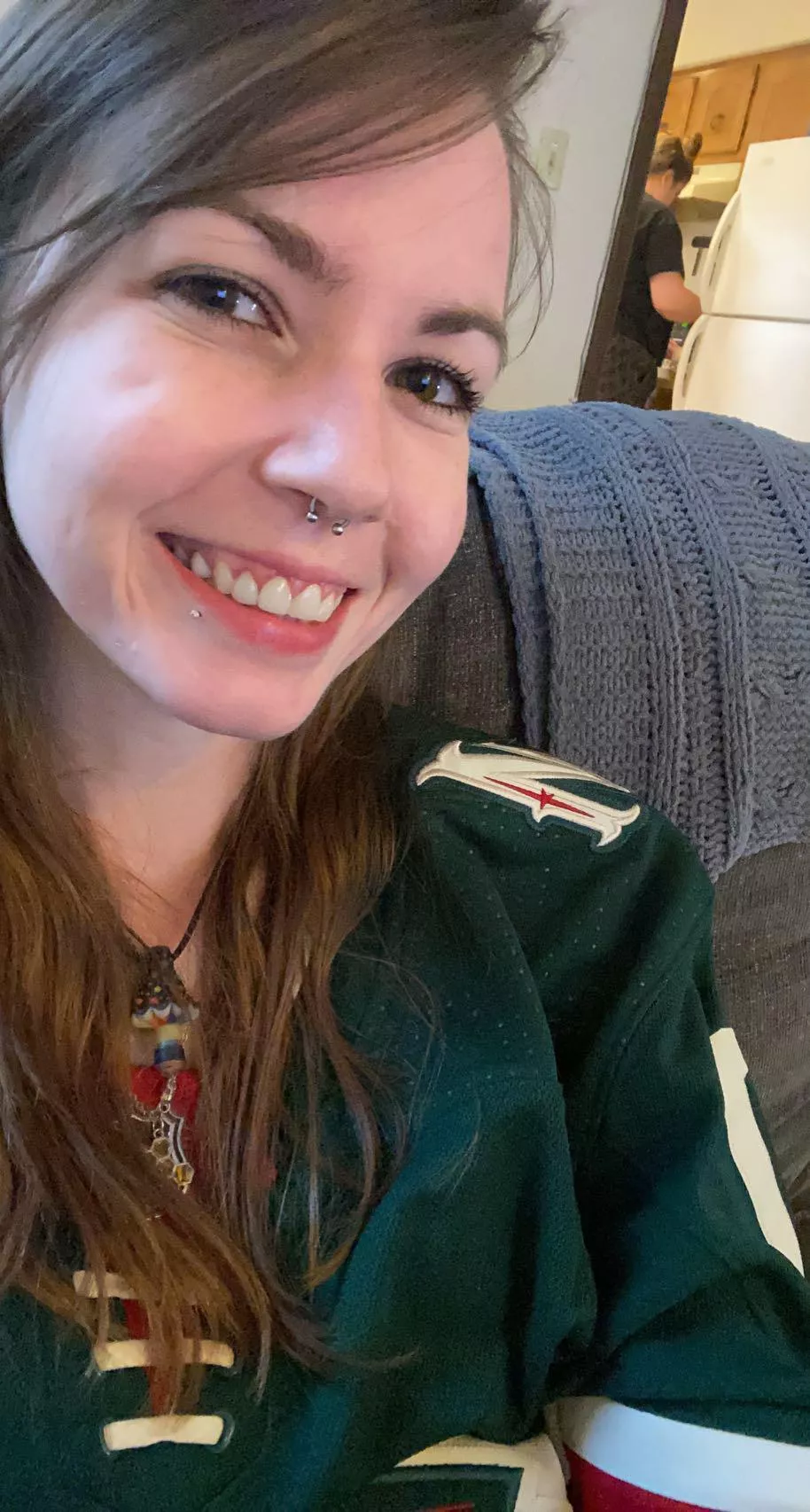 Who wants to hold hands, be cute n’ gay with me? 🥰 (femme seeking femme) posted by catparticles