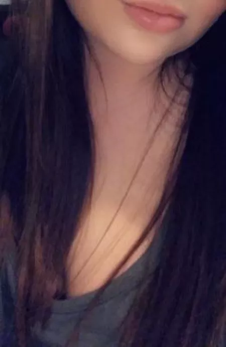 Who wants to kiss my wife by clippers2024