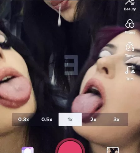 who wants to let me spit in your mouth? by snuffbunny333