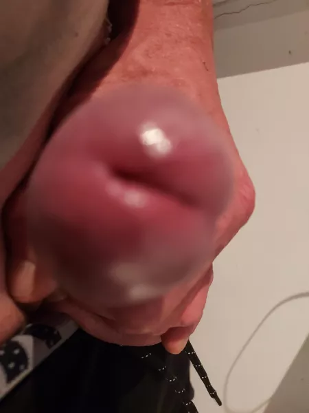 who wants to lick ? by ManagementAnxious587