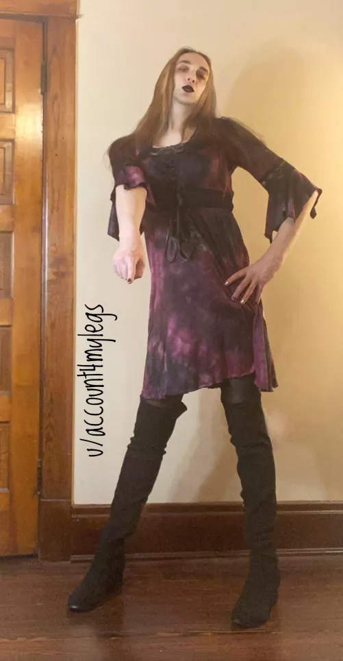 Who wants to make my Monday better? by Account4mylegs