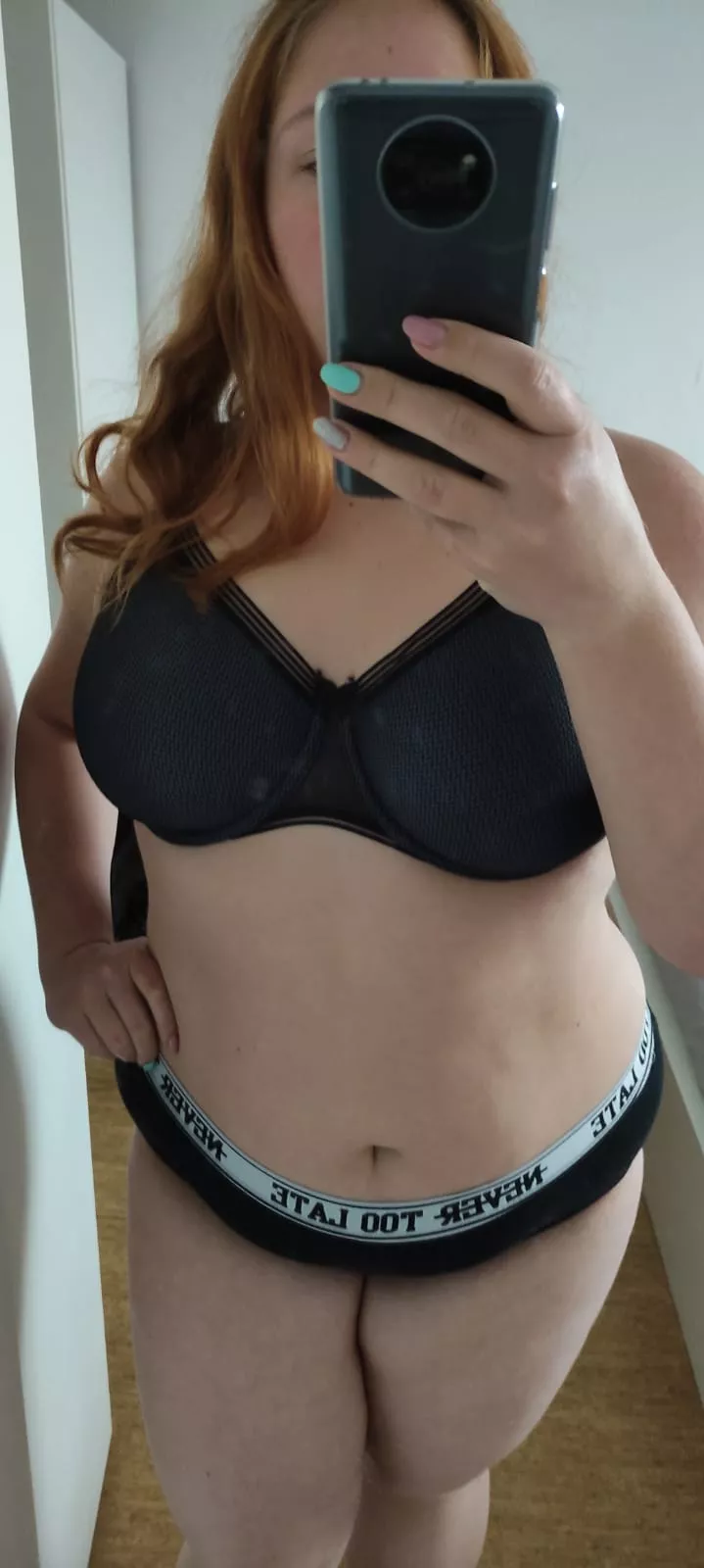 Who wants to meet me? 💕 posted by whoamicze