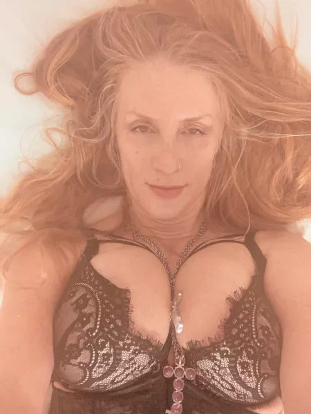 Who wants to play?? by ipilmartyryO9