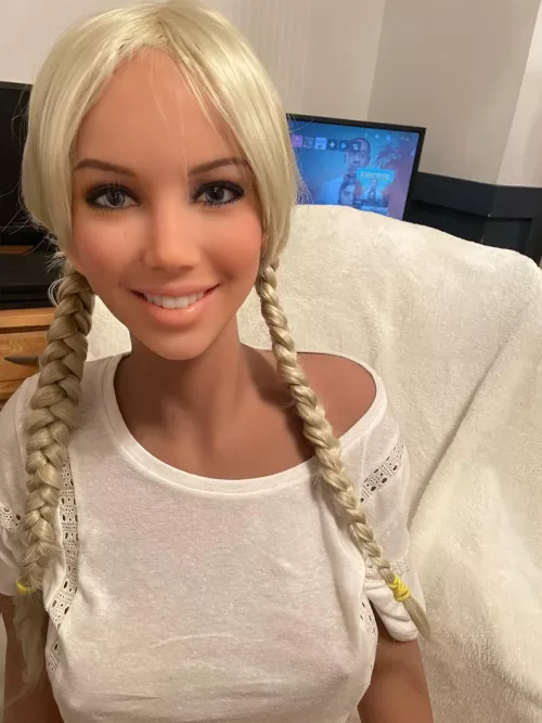 Who wants to play dress up by MMan00