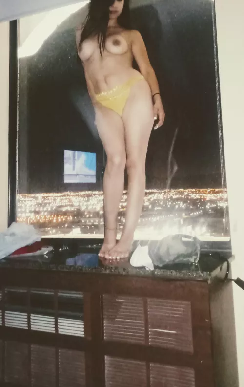 Who wants to play by swingingaway1