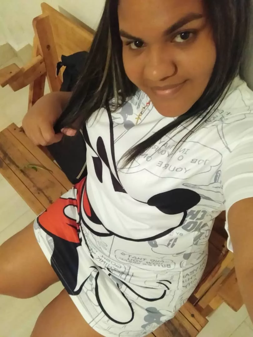 Who wants to play 😈 posted by mariansexi14