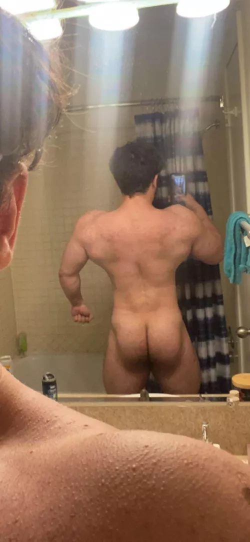 Who wants to pump me up 😈 by Mrbuttcheeks2