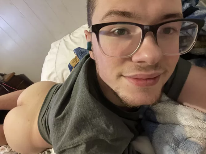 Who wants to put some frosting on these cakes? by ProofApprehensive343